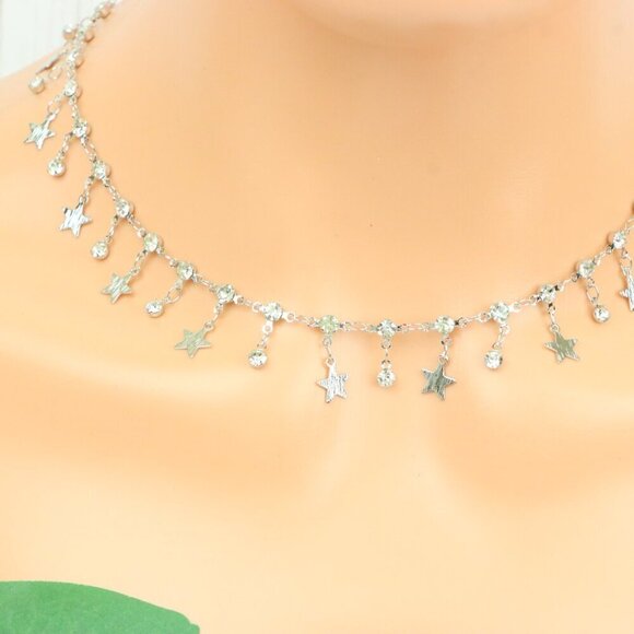 "Minimalist & Elegant Necklace Chain – Perfect for Women & Girls | UNVRC1312 - Picture 9 of 10